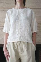 Emes blouse in white, front view